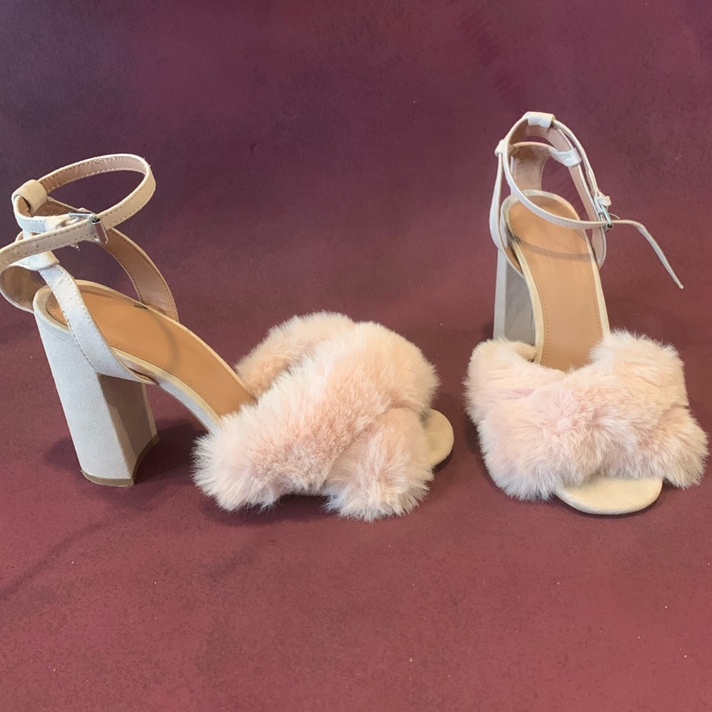 Elegant Pink Fur Strap Heels